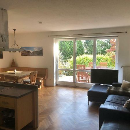 Ferienwohnung Messewohnung Muenchen Ost Forstern エクステリア 写真