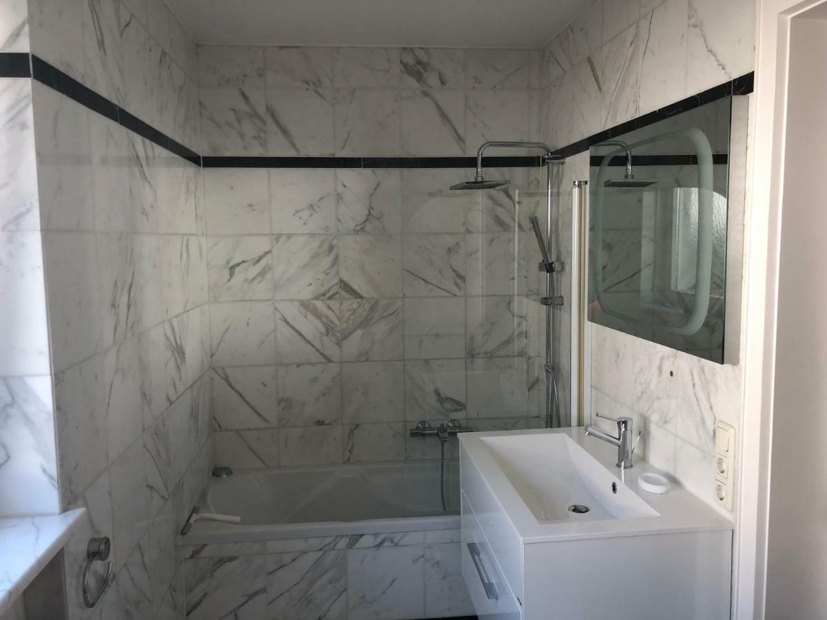 Ferienwohnung Messewohnung Muenchen Ost Forstern エクステリア 写真